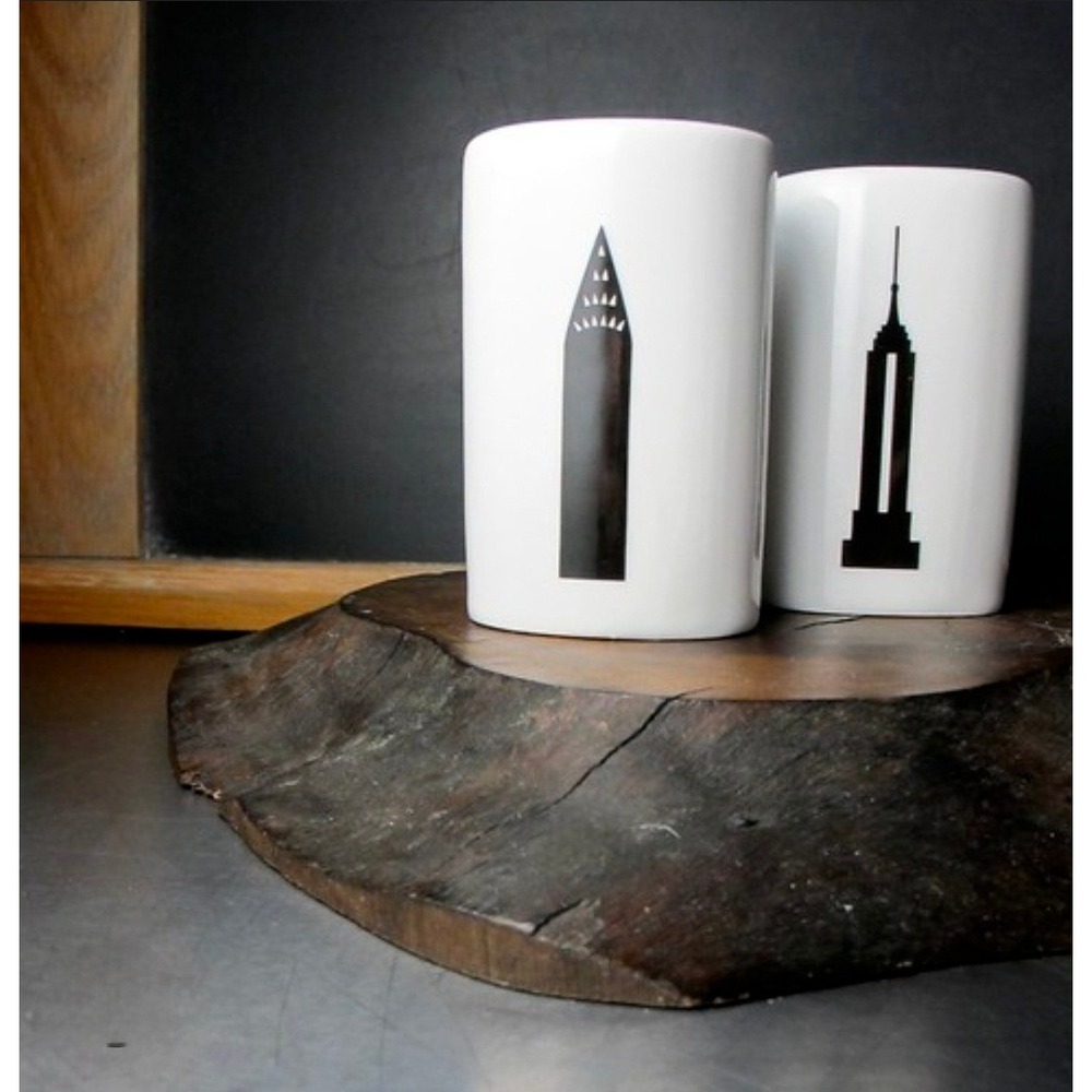 New York City Skyline Ceramic Salt and Pepper Shakers Chrysler Empire State Set